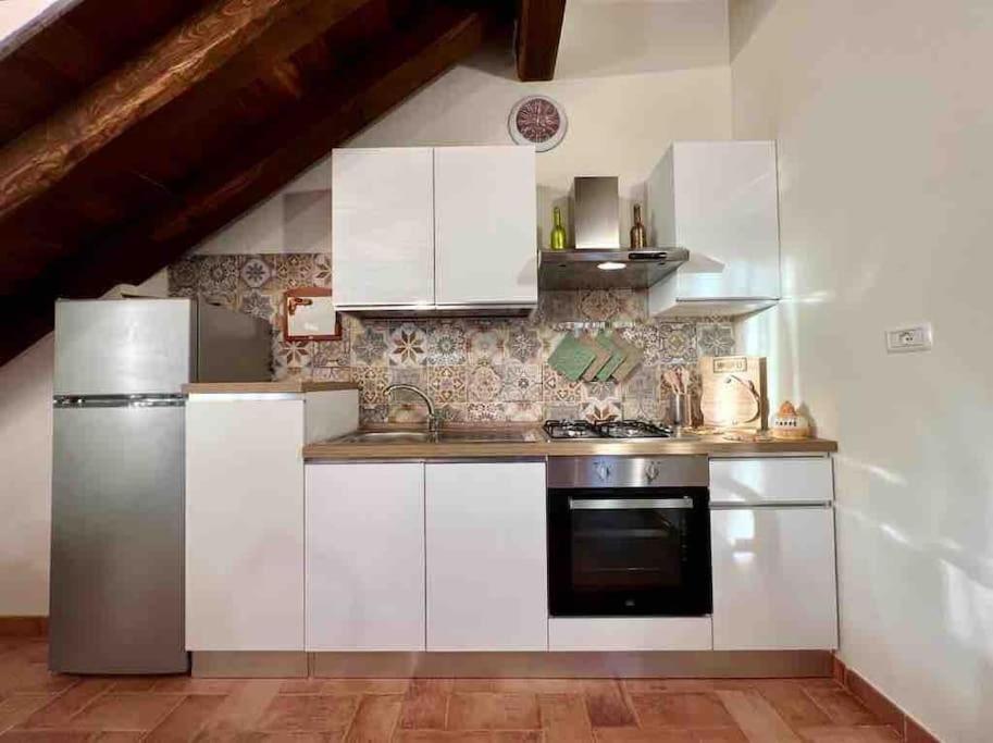 La Casina Di Nada Appartement Massa Martana Buitenkant foto