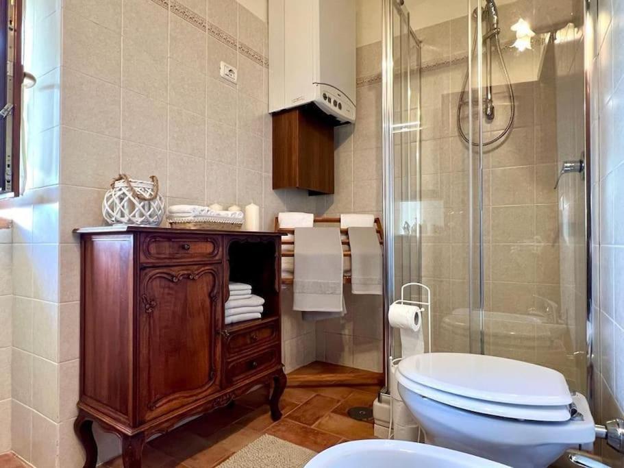 La Casina Di Nada Appartement Massa Martana Buitenkant foto