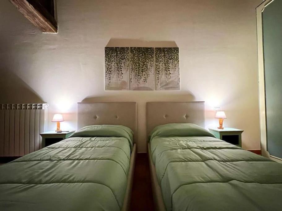 La Casina Di Nada Appartement Massa Martana Buitenkant foto