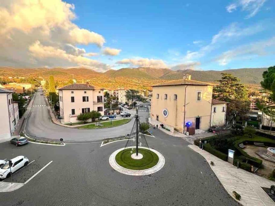 La Casina Di Nada Appartement Massa Martana Buitenkant foto