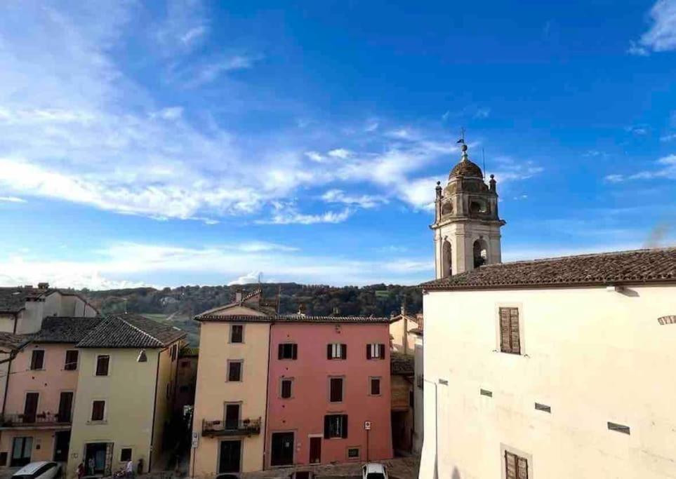 La Casina Di Nada Appartement Massa Martana Buitenkant foto
